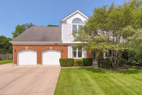 2866 Whispering Oaks Dr, Buffalo Grove, IL 60089