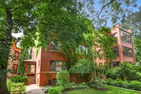 1312 Oak Ave #3, Evanston, IL 60201
