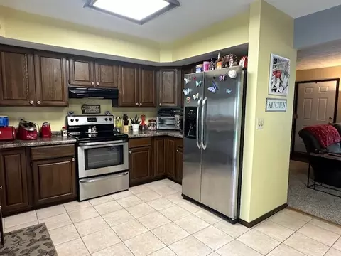 Kitchen - 316 Raleigh Ct, Normal, IL 61761 photo 3 of 3