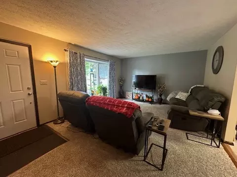 Living - 316 Raleigh Ct, Normal, IL 61761 photo 1 of 2