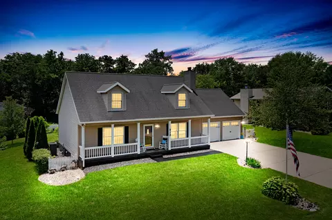 212 Warrior Way, Metamora, IL 61548