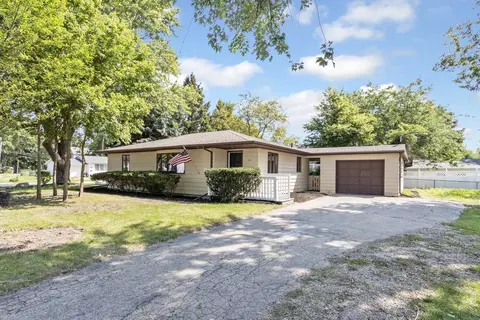 701 S Ben St, Plano, IL 60545