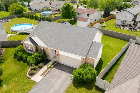 View/Area - 2005 Daly Ln, Plainfield, IL 60586 photo 2 of 5
