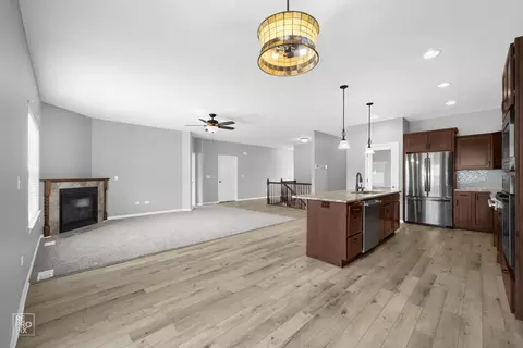 Living - 2005 Daly Ln, Plainfield, IL 60586 photo 1 of 4