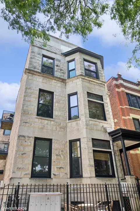 1961 N Fremont St #3R, Chicago, IL 60614