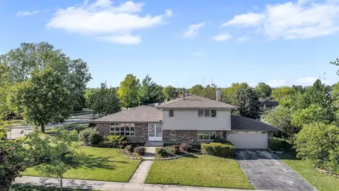 9322 W 140th St, Orland Park, IL 60462