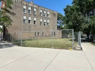 2002 S Blue Island Ave, Chicago, IL 60608