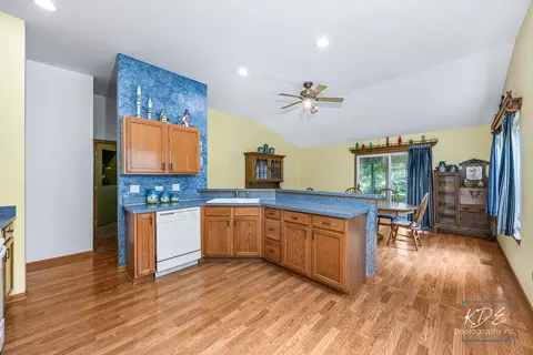 13719 S Tamarack Dr, Plainfield, IL 60544 photo 9