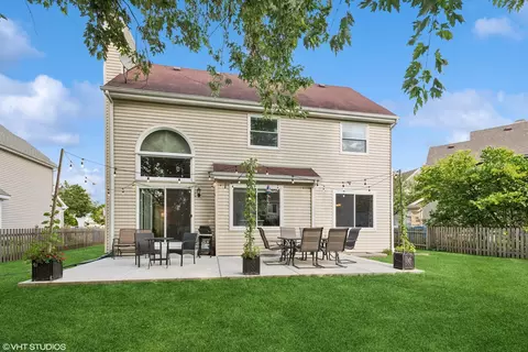 455 Harvard Ln, Bartlett, IL 60103 photo 23