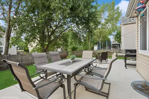 455 Harvard Ln, Bartlett, IL 60103 photo 22