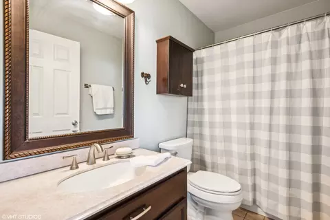 455 Harvard Ln, Bartlett, IL 60103 photo 17