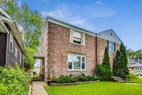 9145 Sherman Ave, Brookfield, IL 60513