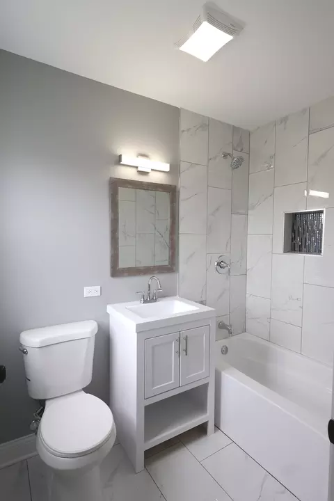 643 E 102nd St, Chicago, IL 60628 photo 21