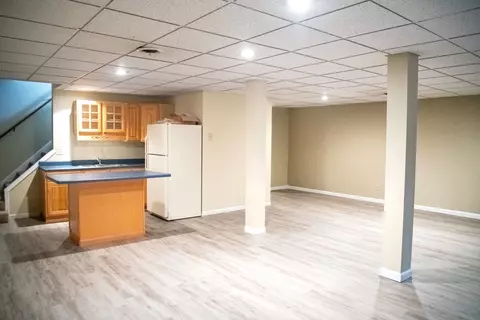 Living - 3108 E 19th St, Sterling, IL 61081 photo 6 of 7