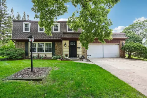 545 N Stark Dr, Palatine, IL 60074