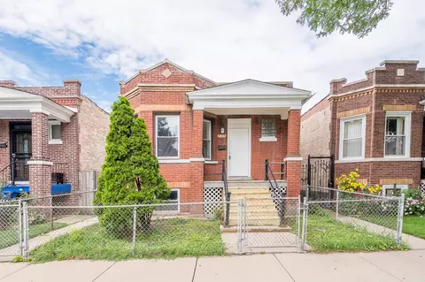 3148 S Komensky Ave, Chicago, IL 60623