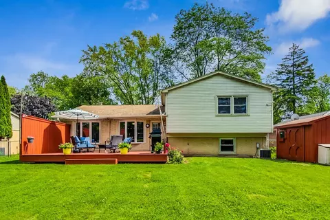 1748 E Carib Ln, Mount Prospect, IL 60056 photo 26
