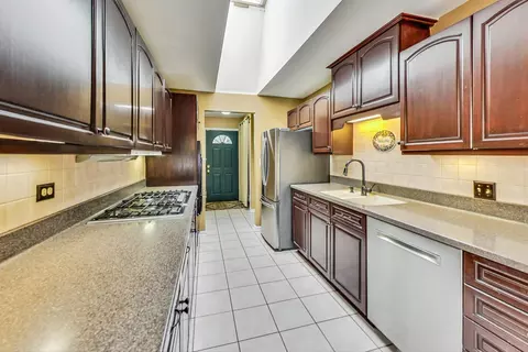 1748 E Carib Ln, Mount Prospect, IL 60056 photo 7
