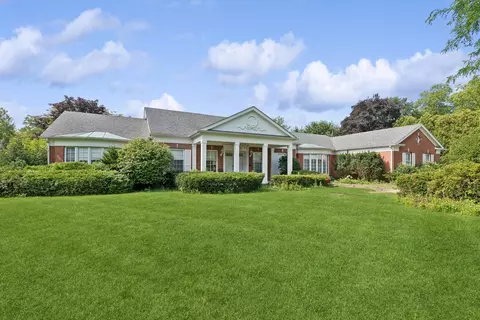 1475 Thor Dr, Inverness, IL 60067