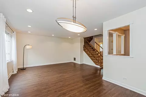 Living - 1502 Johnstown Ct, Wheaton, IL 60189 photo 4 of 6