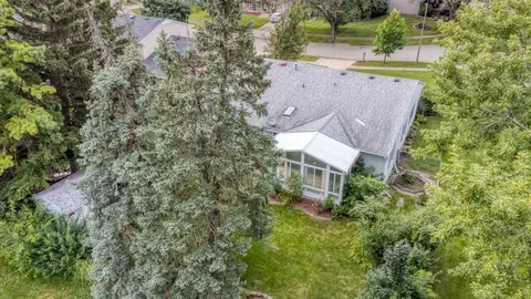 457 Fall Cir, Roselle, IL 60172 photo 34