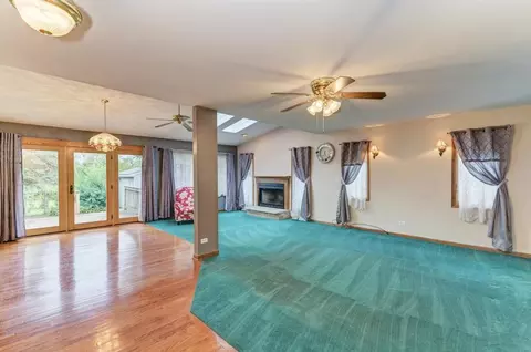 457 Fall Cir, Roselle, IL 60172 photo 17