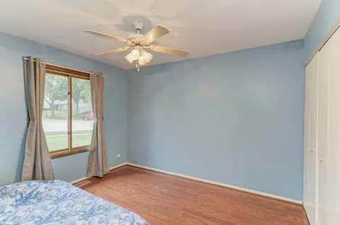 457 Fall Cir, Roselle, IL 60172 photo 8