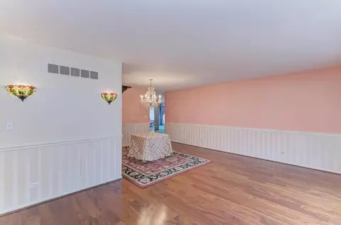 457 Fall Cir, Roselle, IL 60172 photo 6