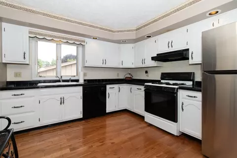 207 S Hershey Rd, Bloomington, IL 61704 photo 15