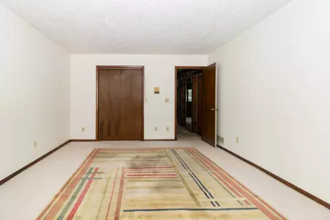 207 S Hershey Rd, Bloomington, IL 61704 photo 29