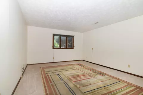 207 S Hershey Rd, Bloomington, IL 61704 photo 31