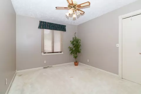 207 S Hershey Rd, Bloomington, IL 61704 photo 21