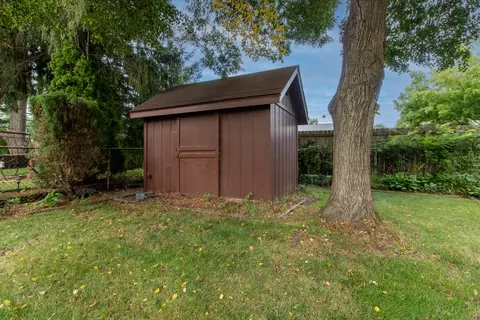 207 S Hershey Rd, Bloomington, IL 61704 photo 43