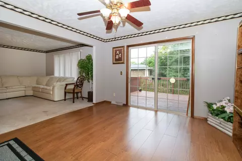 207 S Hershey Rd, Bloomington, IL 61704 photo 13