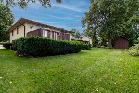 207 S Hershey Rd, Bloomington, IL 61704 photo 45