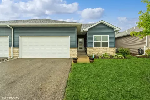 930 Partridge Cir, Marengo, IL 60152