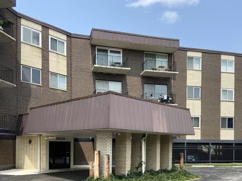 9820 S Pulaski Rd #305, Oak Lawn, IL 60453