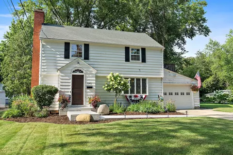 345 Chauncey St, Sycamore, IL 60178