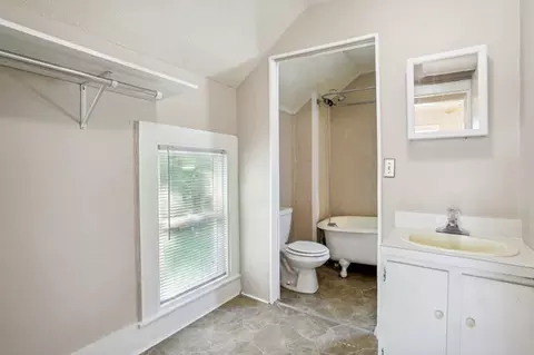 110 E Park St, Champaign, IL 61820 photo 24