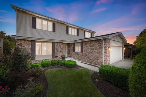 3016 Becket Ave, Westchester, IL 60154