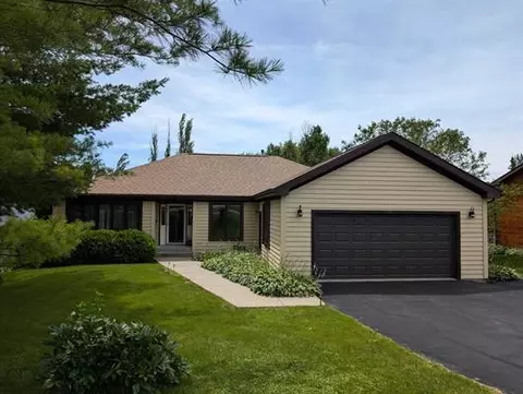 2106 Lake Summerset Rd, Davis, IL 61019