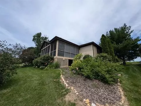 2106 Lake Summerset Rd, Davis, IL 61019 photo 3