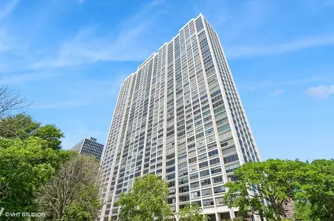 2800 N Lake Shore Dr #715, Chicago, IL 60657