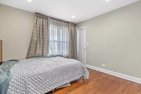Bedroom - 3123 Central Ct, Glenview, IL 60025 photo 3 of 3