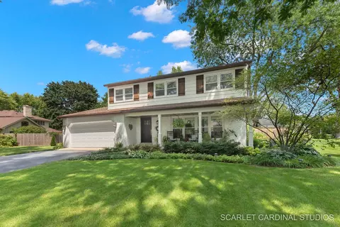 2 S451 Kiowa Dr, Wheaton, IL 60189