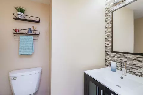 1055 Symphony Dr, Aurora, IL 60504 photo 13