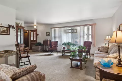 Living - 3344 E 170th St, Lansing, IL 60438 photo 2 of 2