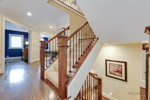 Entry Way - 192 Gage Rd, Riverside, IL 60546 photo 5 of 7