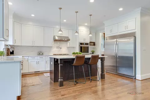 Kitchen - 192 Gage Rd, Riverside, IL 60546 photo 3 of 7