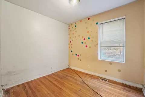 4434 W Gladys Ave, Chicago, IL 60624 photo 6